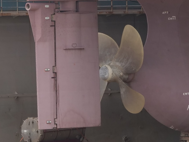 ship propeller 